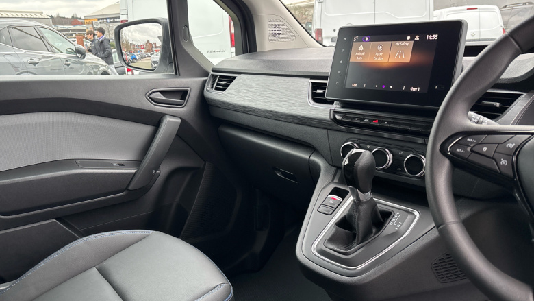 Nissan Townstar L2 Petrol 1.3 Acenta Van Auto